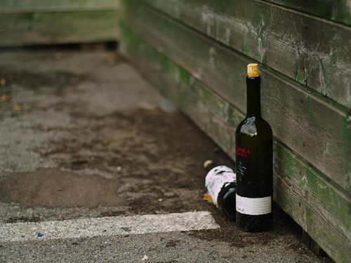El alcohol es la droga que más muerte provoca y sin embargo la más usada en el mundo.