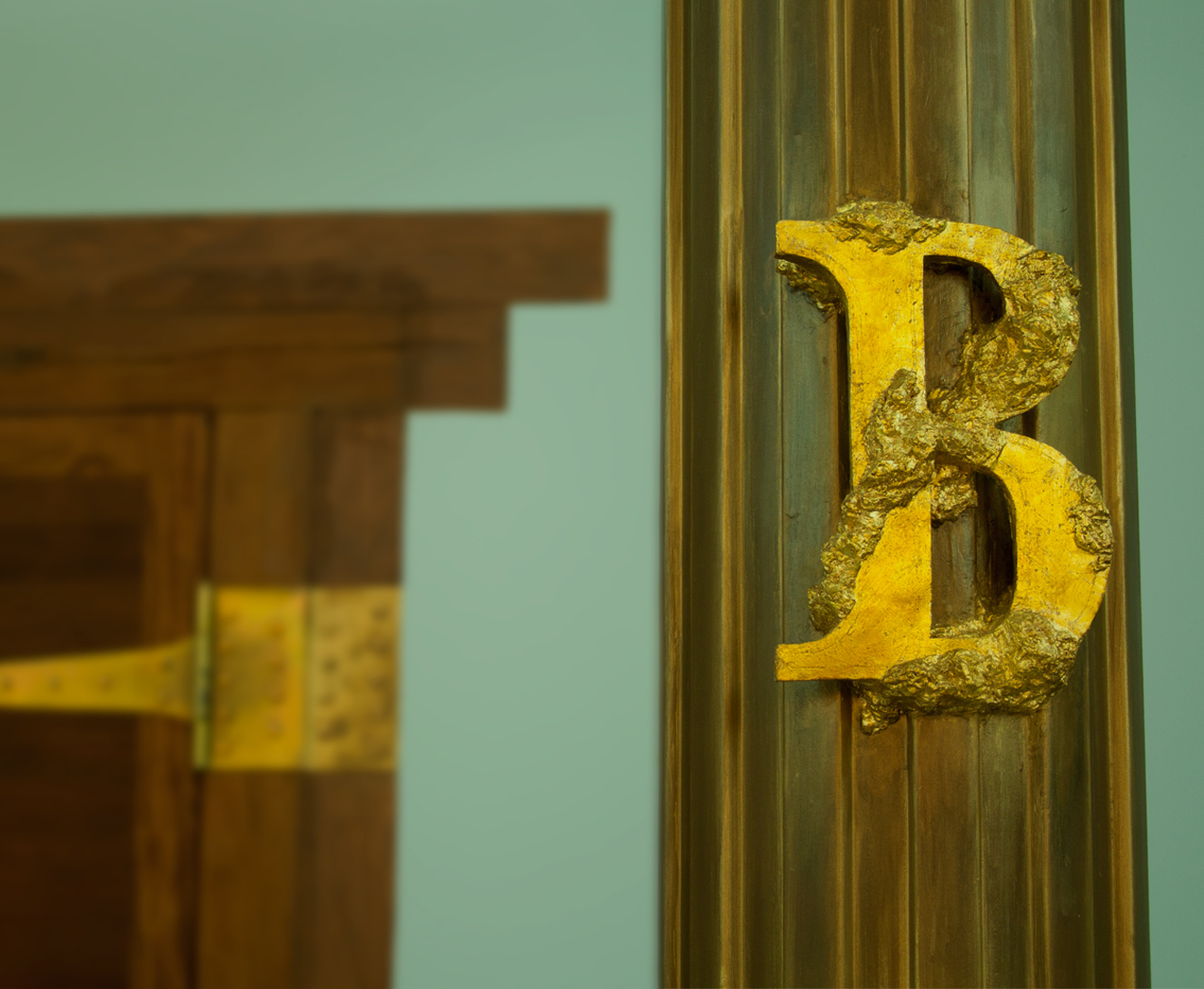 La Columna "B"